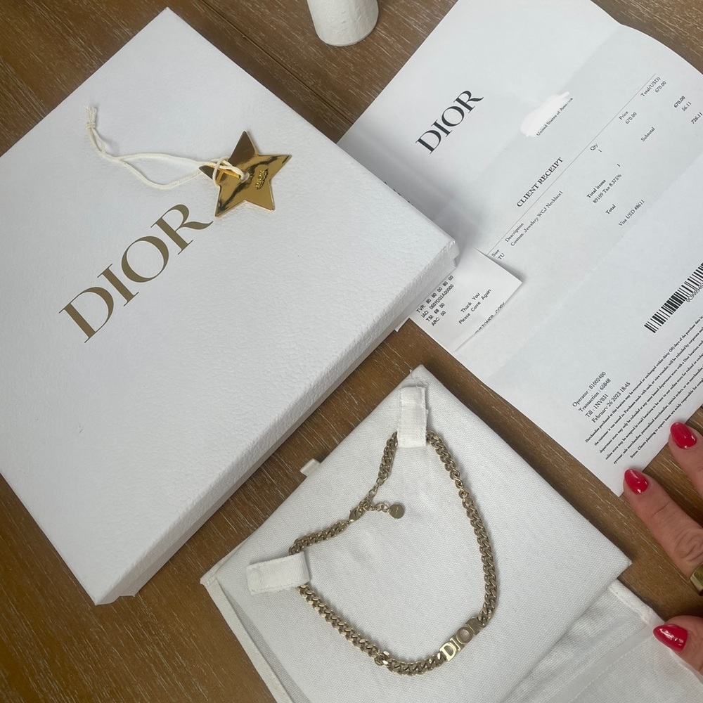 DIOR necklace